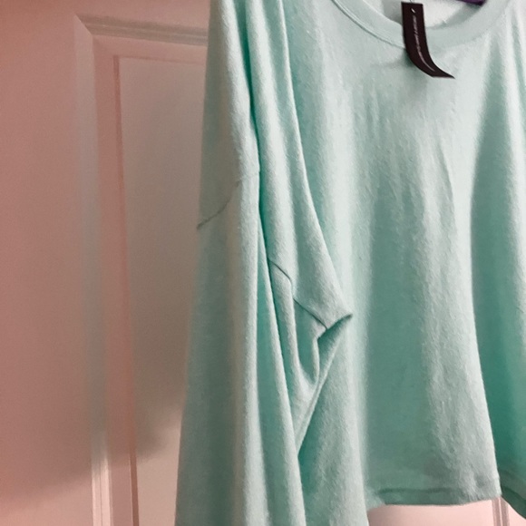 Mint Green Tie Cuff Pullover - Picture 11 of 12